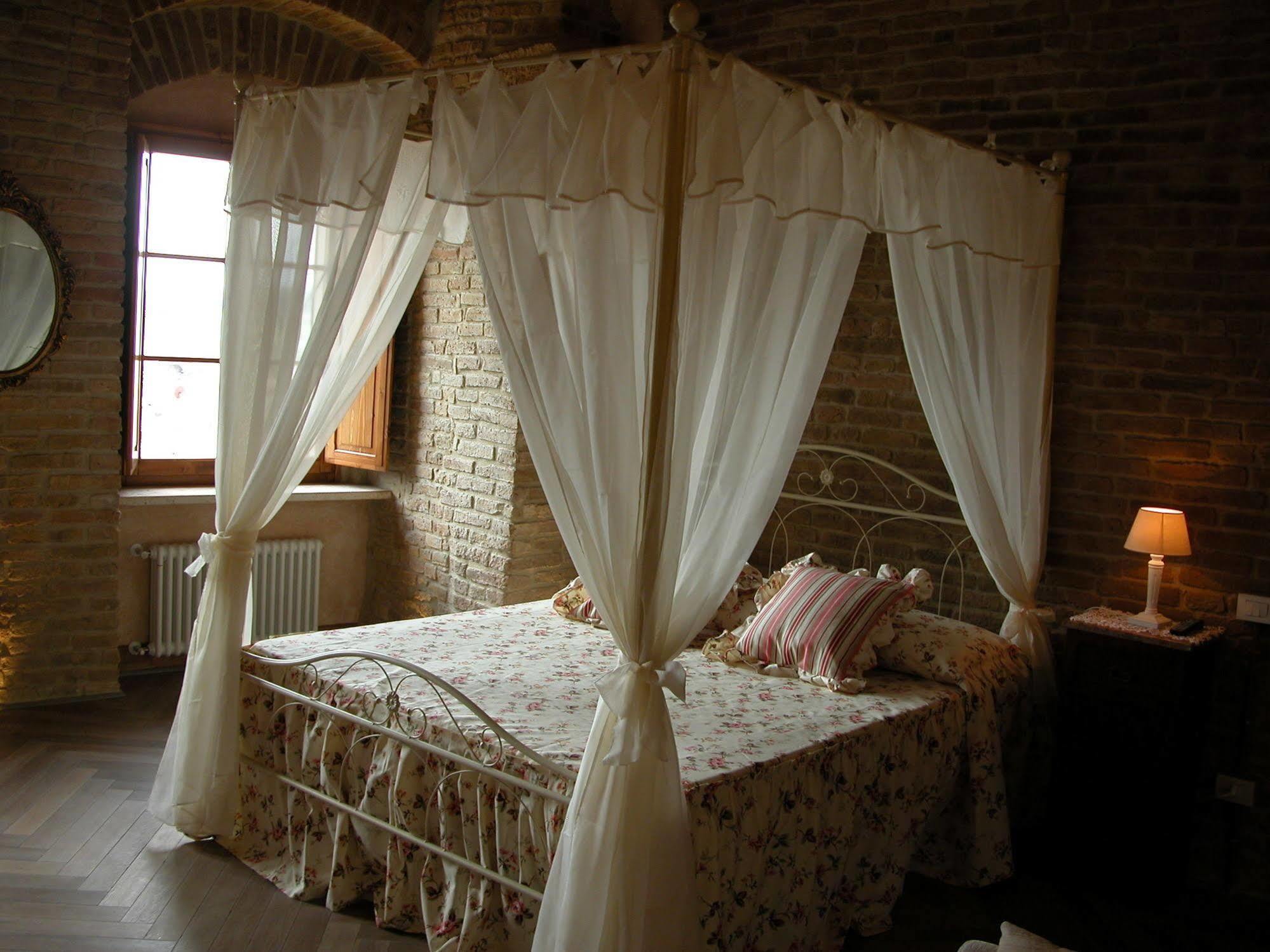 Al Pozzo Dei Desideri Hotel San Gimignano Ngoại thất bức ảnh